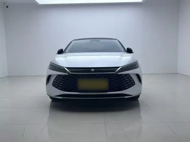 BYD Qin L — Фото автомобиля 3