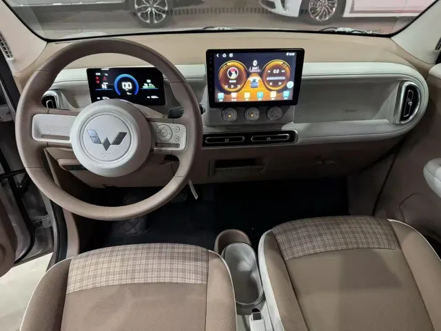 Wuling Hongguang Mini EV — Фото автомобиля 4