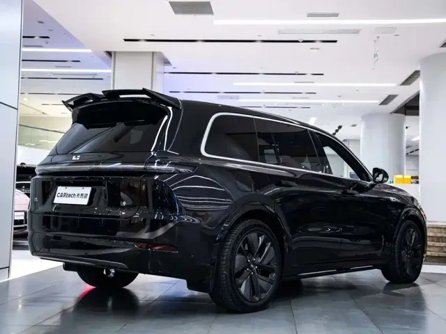 Li Auto L9 — Фото автомобиля 8