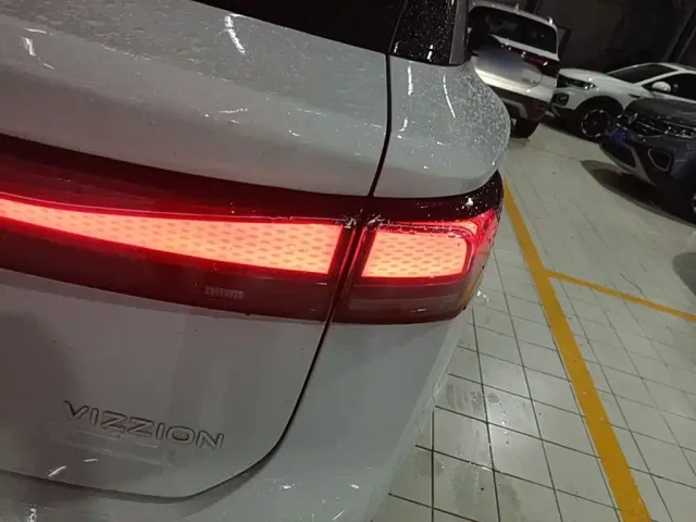 Volkswagen ID.7 Vizzion — Фото автомобиля 7