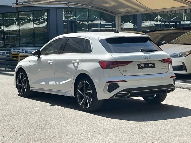 Audi A3 — Фото автомобиля 5