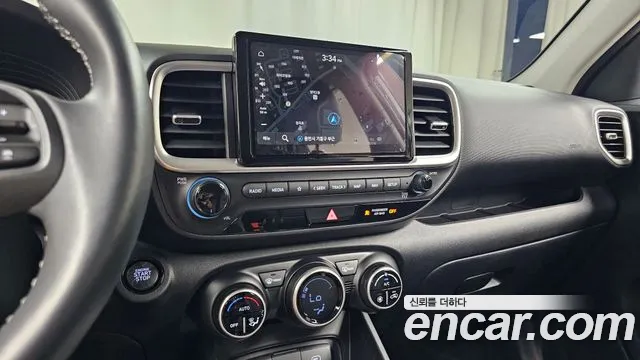 Hyundai Venue — Фото автомобиля 19