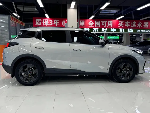 GAC Trumpchi GS3 — Фото автомобиля 7
