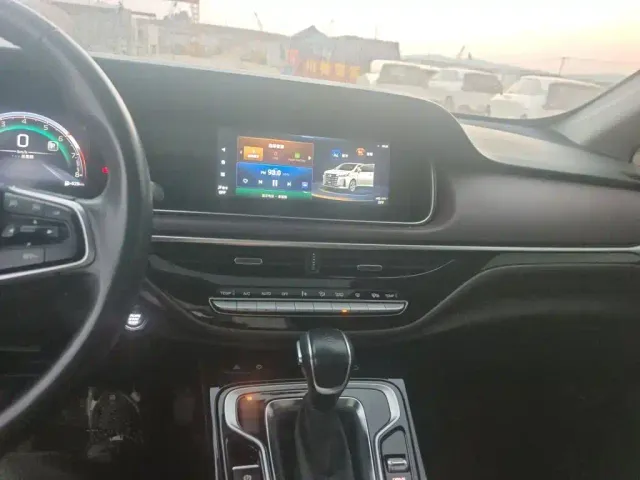 GAC Trumpchi M6 — Фото автомобиля 5