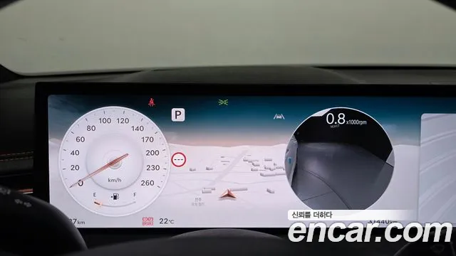 Genesis GV70 — Фото автомобиля 11