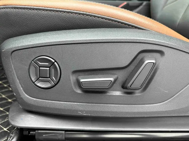 Audi Q3 — Фото автомобиля 11