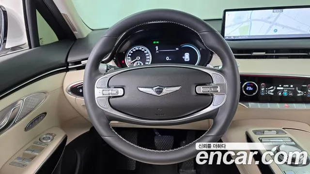 Genesis GV70 — Фото автомобиля 18