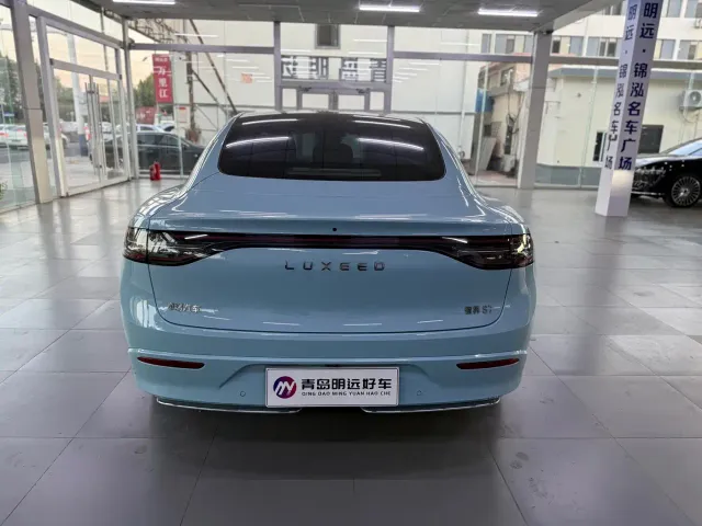 Luxeed S7 — Фото автомобиля 5