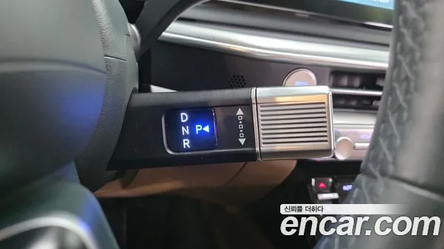 Hyundai Grandeur GN7 — Фото автомобиля 12