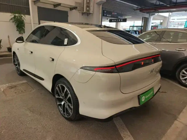 IM Motors LS6 — Фото автомобиля 4