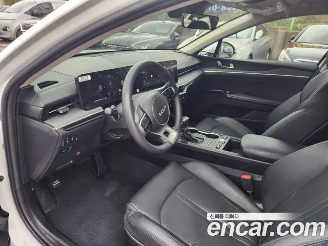 Kia K5 Новый K5 3 поколение 2.0 LPi(Для проката) — Фото автомобиля 11