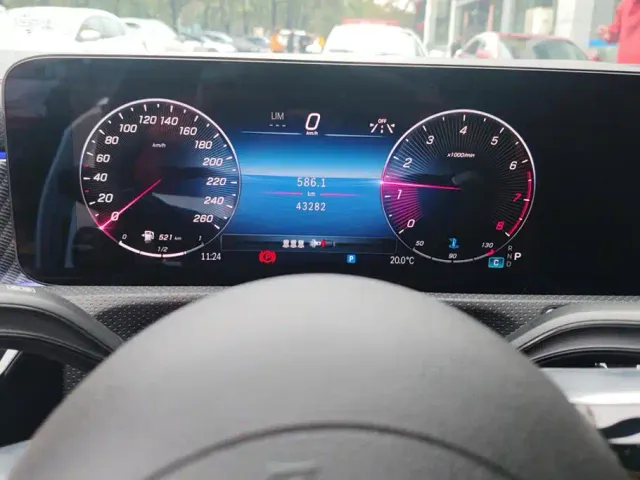 Mercedes-Benz A-Class — Фото автомобиля 14