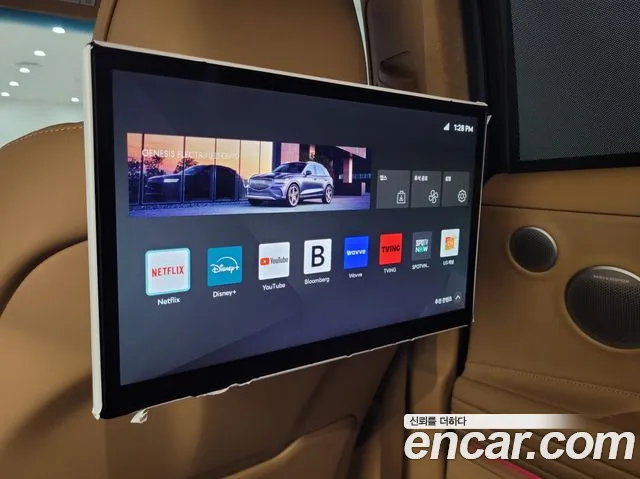 Genesis G80 Electrified G80 (RG3) — Фото автомобиля 12