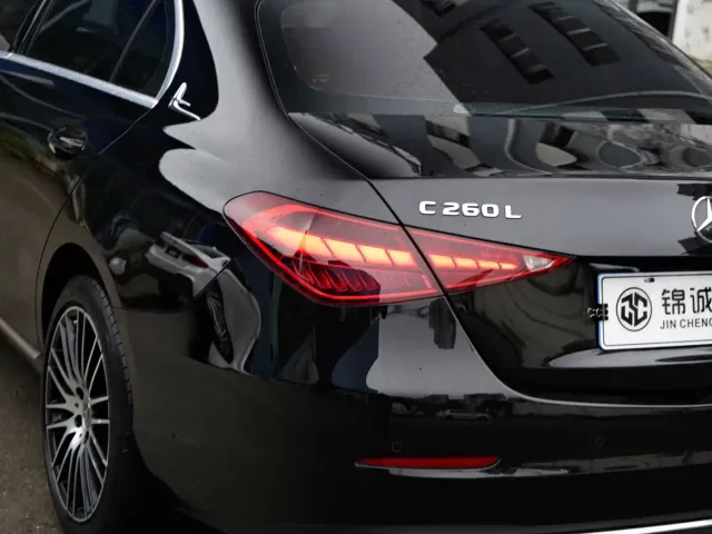 Mercedes-Benz C-Class — Фото автомобиля 17