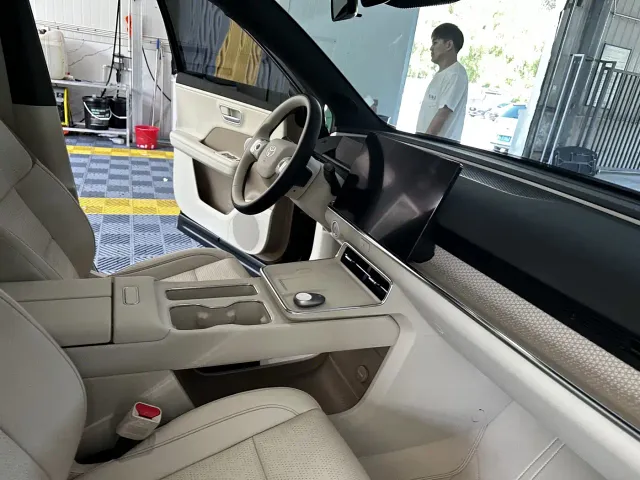 Toyota BoZhi 3X — Фото автомобиля 18