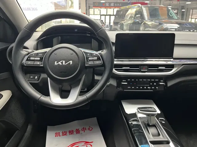 Kia K3 — Фото автомобиля 7
