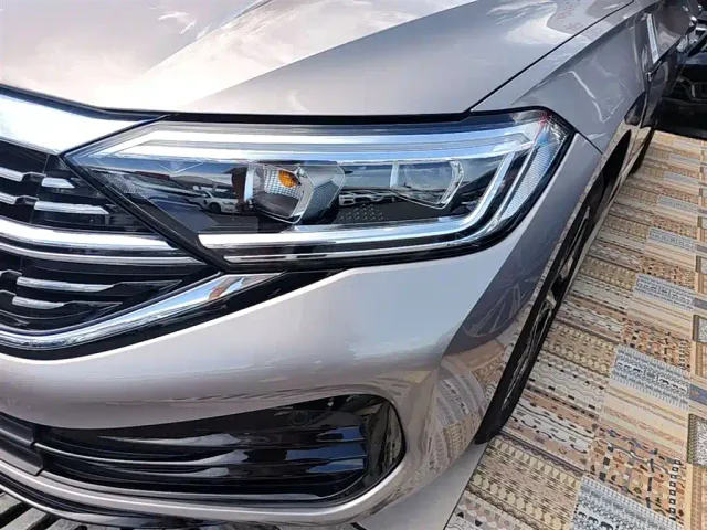Volkswagen Sagitar — Фото автомобиля 23