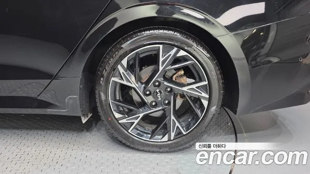 Kia K5 Signature — Фото автомобиля 23