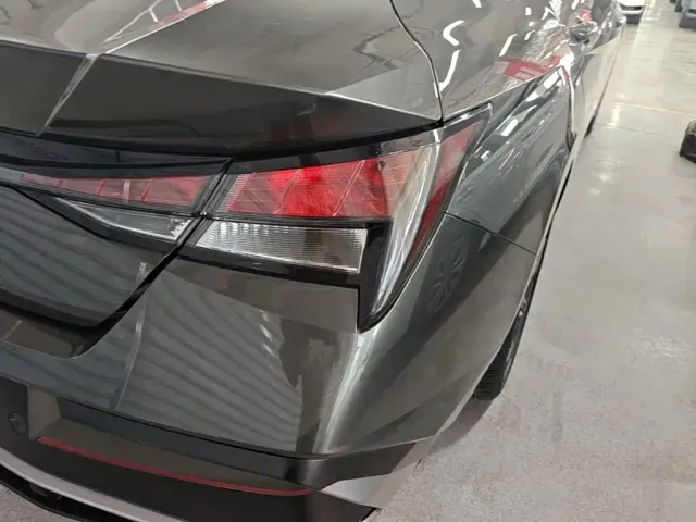 Hyundai Elantra — Фото автомобиля 7