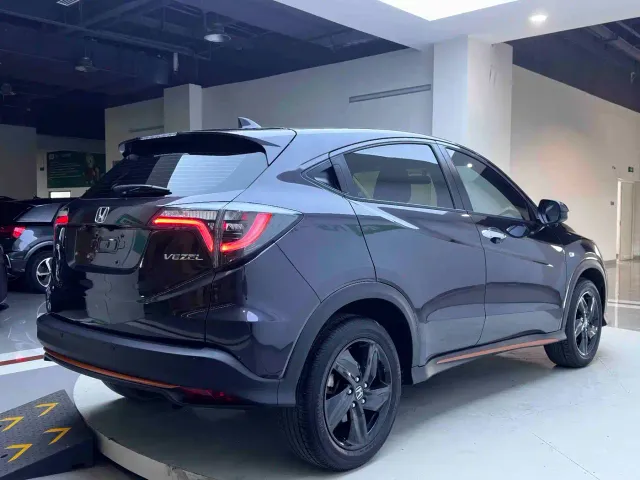 Honda Vezel — Фото автомобиля 11
