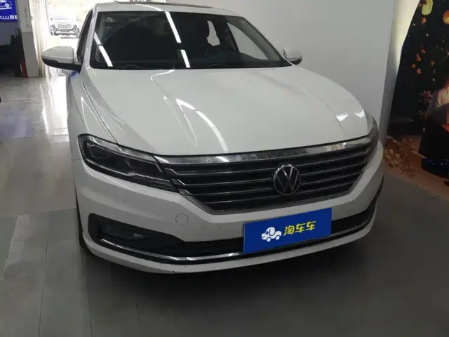 Volkswagen Lavida — Фото автомобиля 2