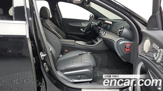 Mercedes-Benz E-Class W213 — Фото автомобиля 16
