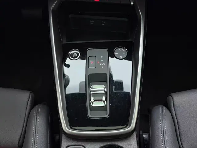 Audi Audi A3 2022 Sportback 35 TFSI Style Sport — Фото автомобиля 8