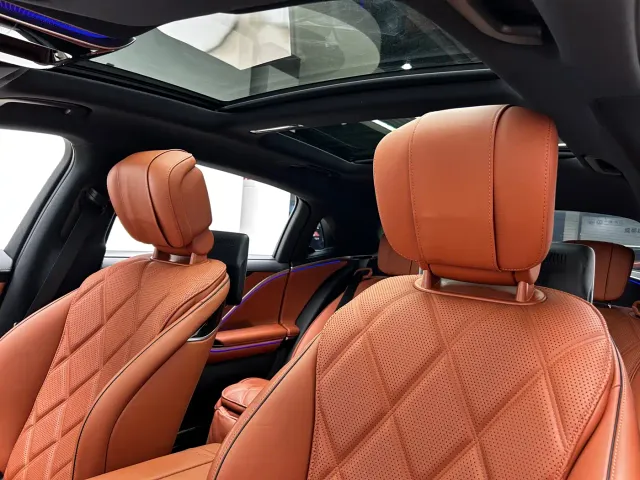 Mercedes-Benz Maybach S-Class — Фото автомобиля 13