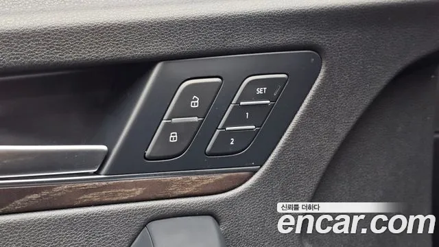 Audi Q5 40 TDI quattro Premium — Фото автомобиля 24