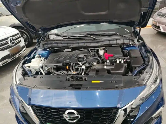 Nissan Teana — Фото автомобиля 19