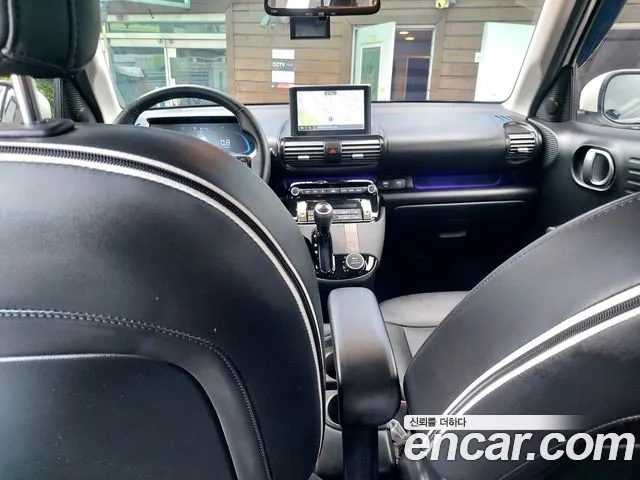 Hyundai Casper — Фото автомобиля 9