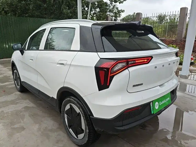 Geely Geometry E Firefly — Фото автомобиля 22
