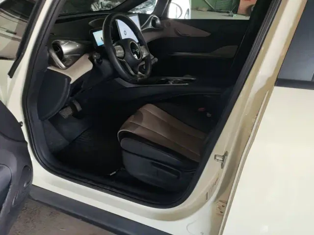 BYD Dolphin — Фото автомобиля 14