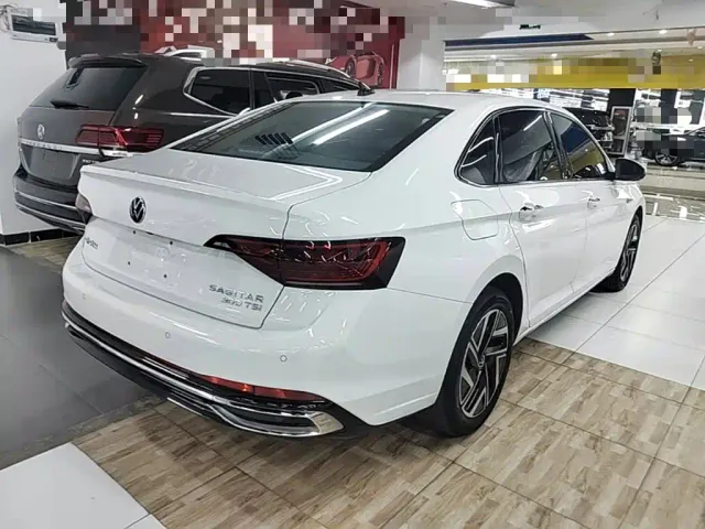 Volkswagen Sagitar — Фото автомобиля 6