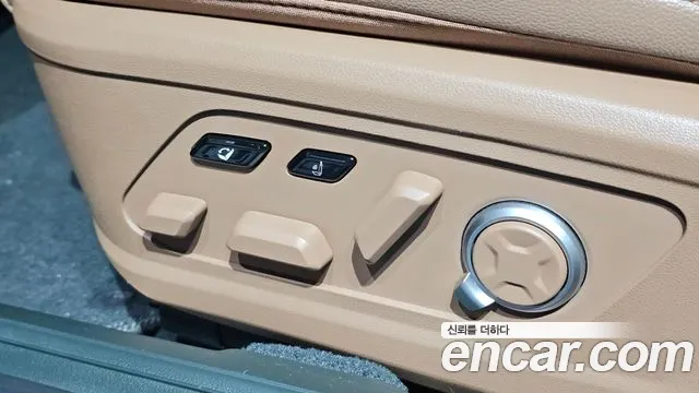 Hyundai Grandeur GN7 — Фото автомобиля 27