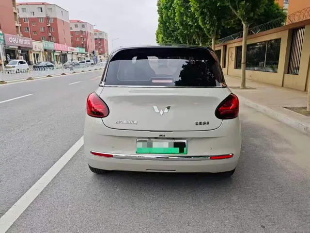 Wuling Bingo — Фото автомобиля 8