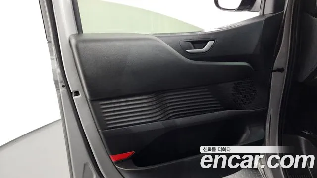 Hyundai Staria Staria Карго 3 места — Фото автомобиля 21