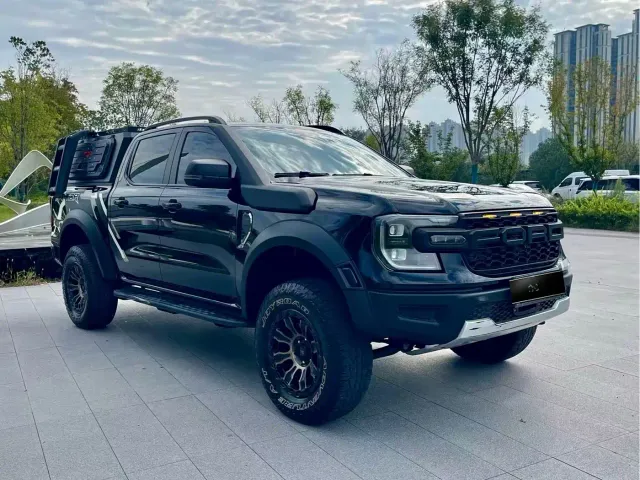 Ford Ranger — Фото автомобиля 3