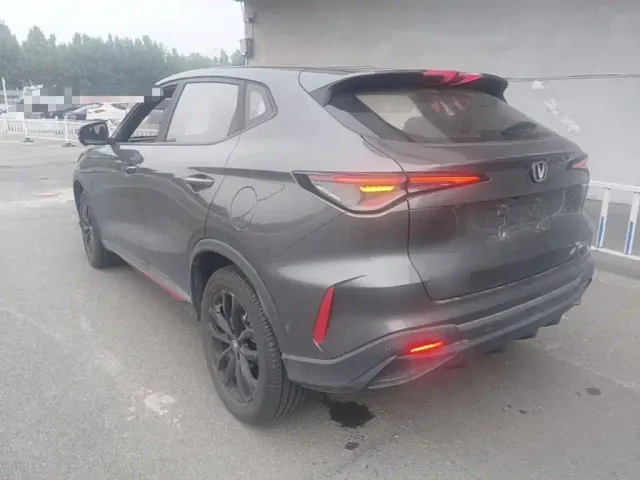 Changan X5 Plus — Фото автомобиля 4