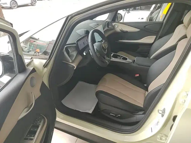 BYD Dolphin — Фото автомобиля 15