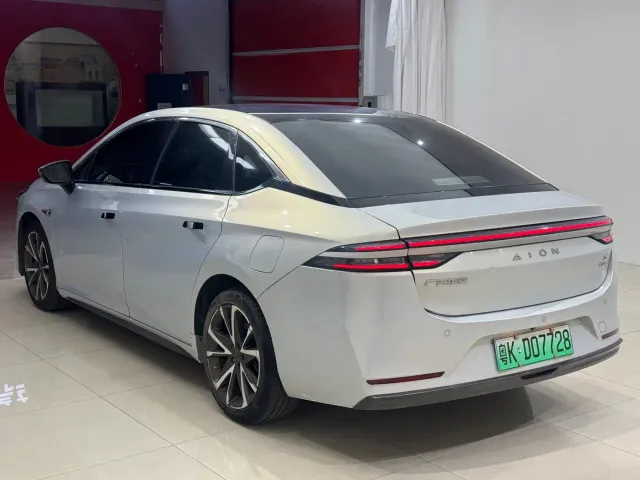 GAC Aion S Plus — Фото автомобиля 5