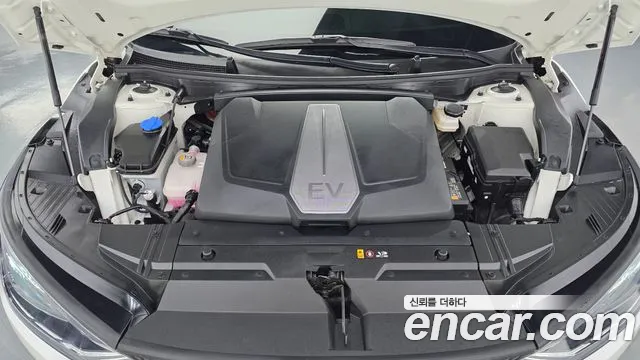 Kia EV6 — Фото автомобиля 6