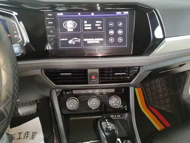Volkswagen Sagitar — Фото автомобиля 8