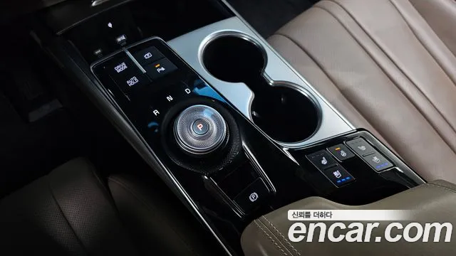 Kia K8 K8 Hybrid — Фото автомобиля 11