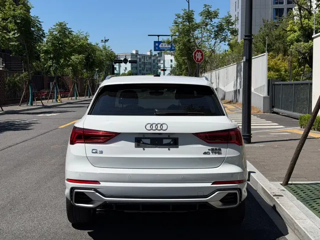 Audi Q3 — Фото автомобиля 4