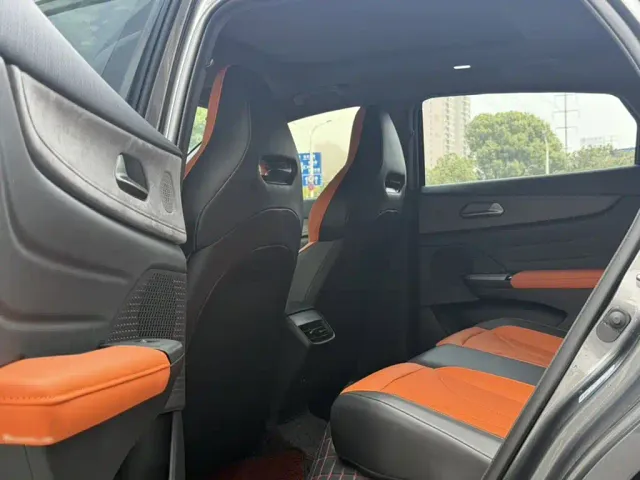Changan Changan UNI-V 2025 1.5T Sport Edition — Фото автомобиля 23