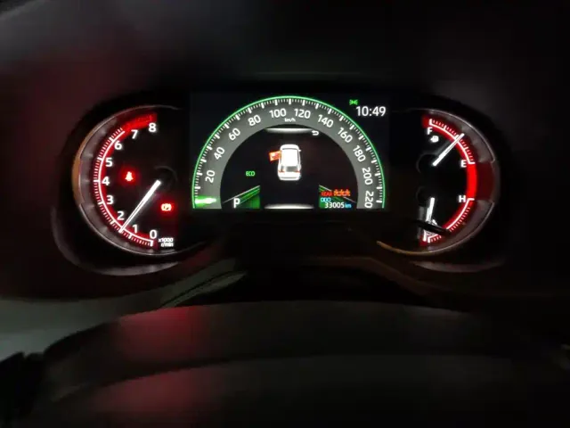 Toyota RAV4 — Фото автомобиля 14