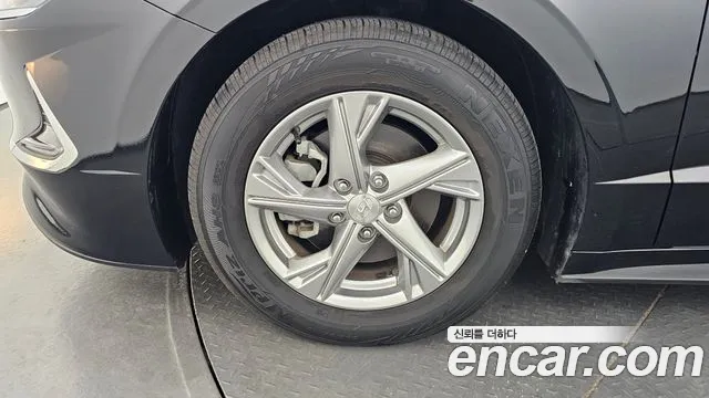 Hyundai Sonata Sonata (DN8) 2.0 LPG(Для проката) — Фото автомобиля 5