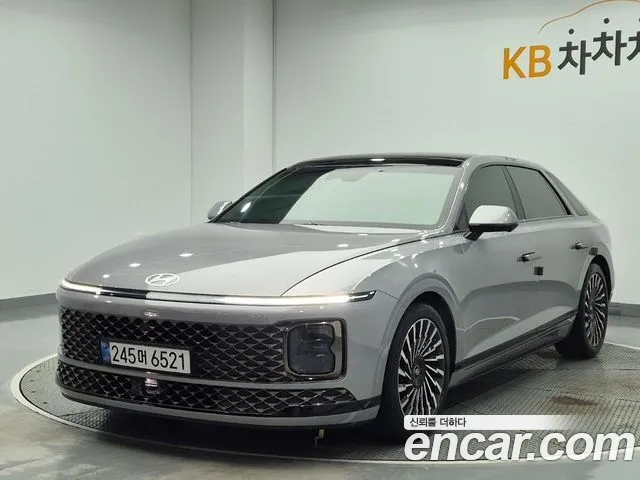 Фотография автомобиля — Hyundai Grandeur GN7
