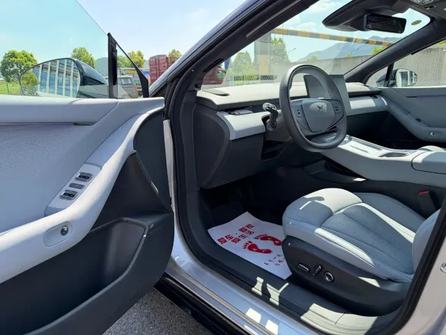 XPeng XPeng P7+ 2025 Extended Range — Фото автомобиля 5